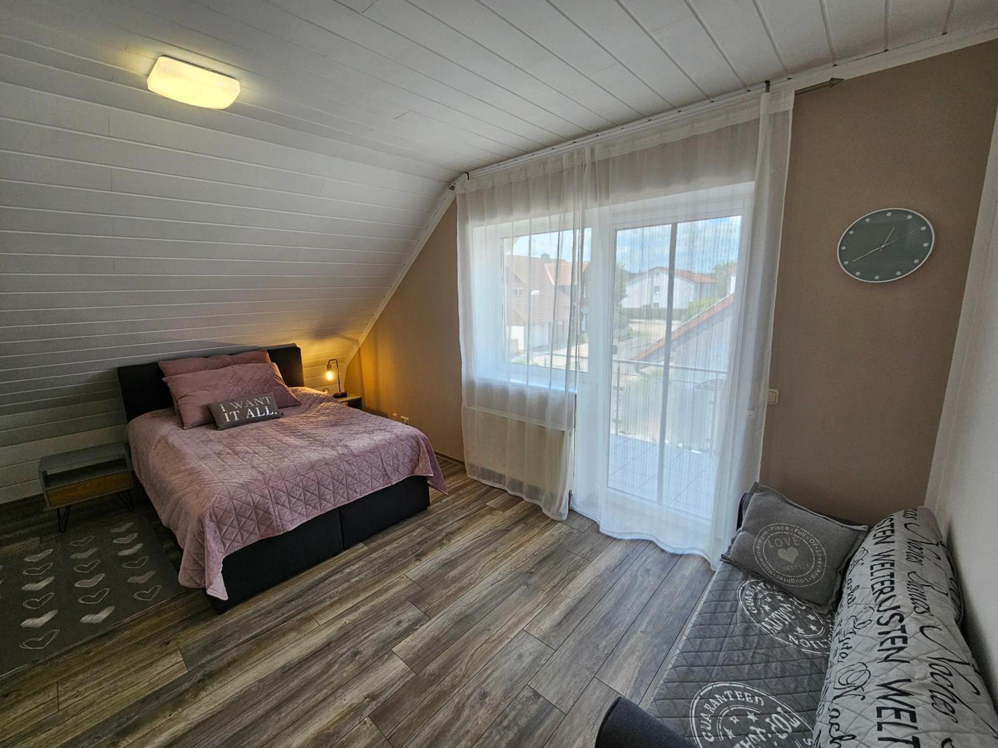 Ferienwohnung Gold-Blick Korbach Esterno foto